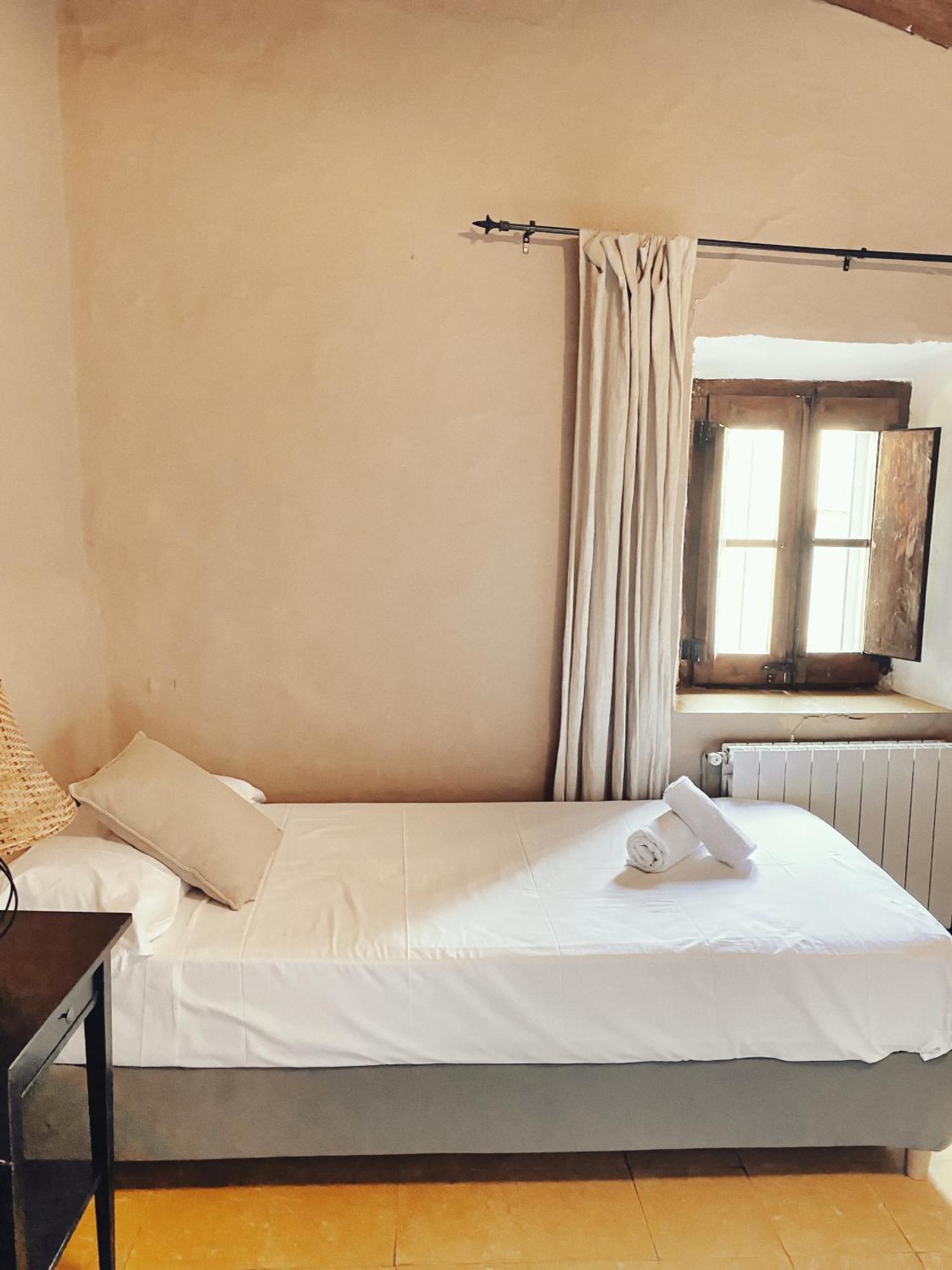 Masia Olivera Sant Pau d'Ordal Oda fotoğraf
