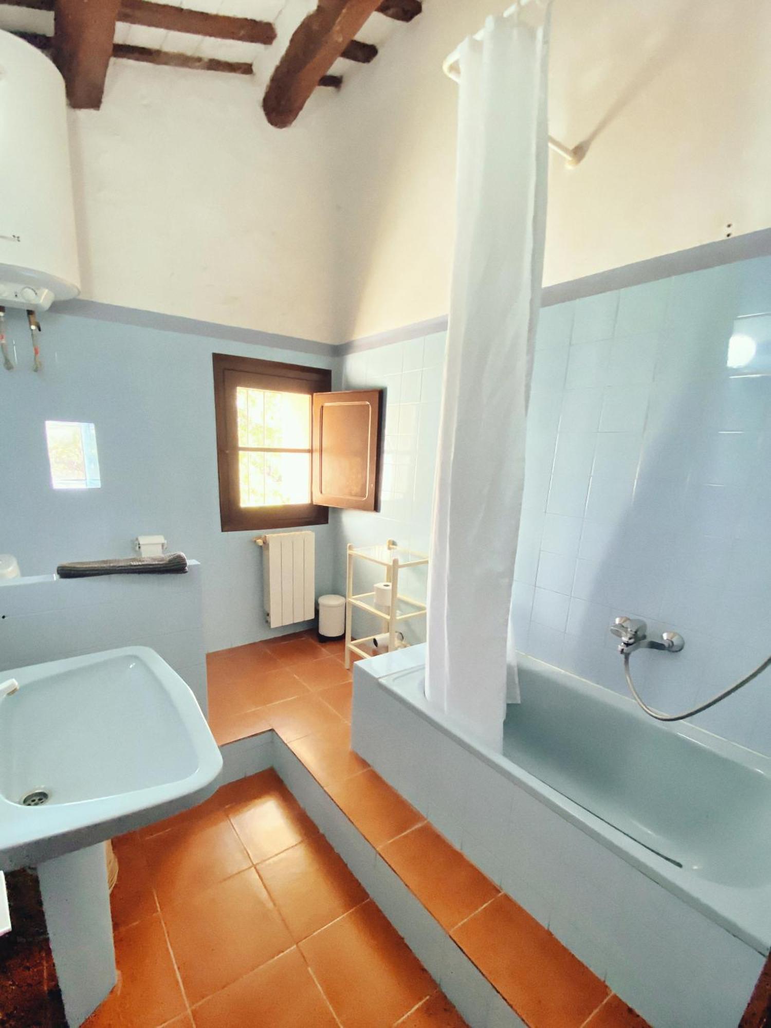 Masia Olivera Sant Pau d'Ordal Oda fotoğraf